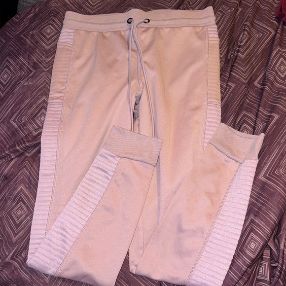 Sweatpants - Picture 3 of 4